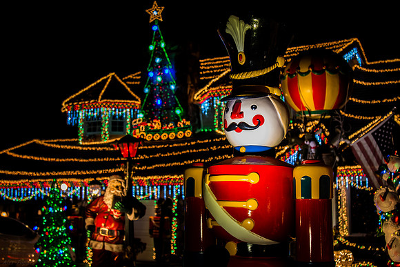 Christmas Lights at Thoroughbred St, Rancho Cucamonga