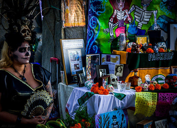 Dia de los Muertos, Rose Hills Memorial Park, Whittier CA