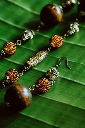 Ana Retro Earrings & Necklace